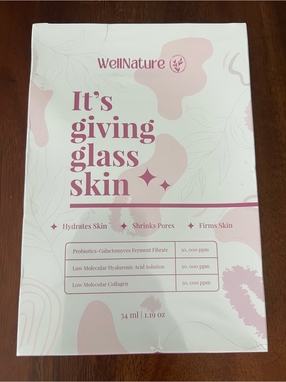 Wellnature “It’s Giving Glass Skin” skincare treatment, 34 mL / 1.19 oz.